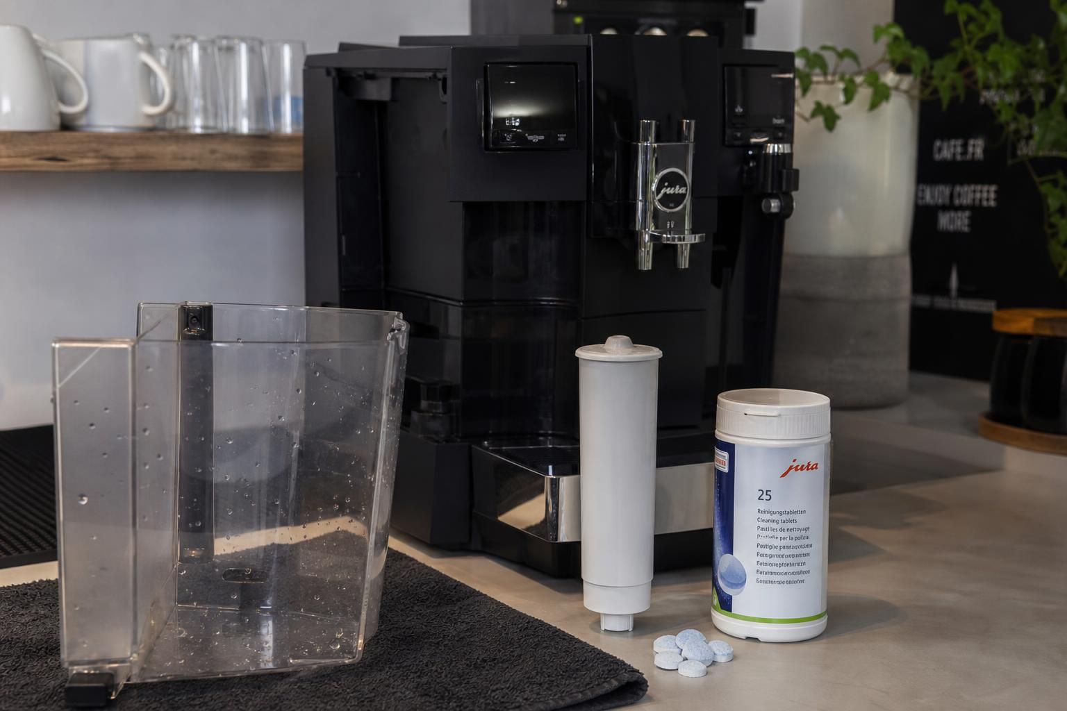 découvrez comment ajuster votre machine jura pour préparer un café de spécialité parfait, en maîtrisant les réglages essentiels pour révéler toutes les saveurs.