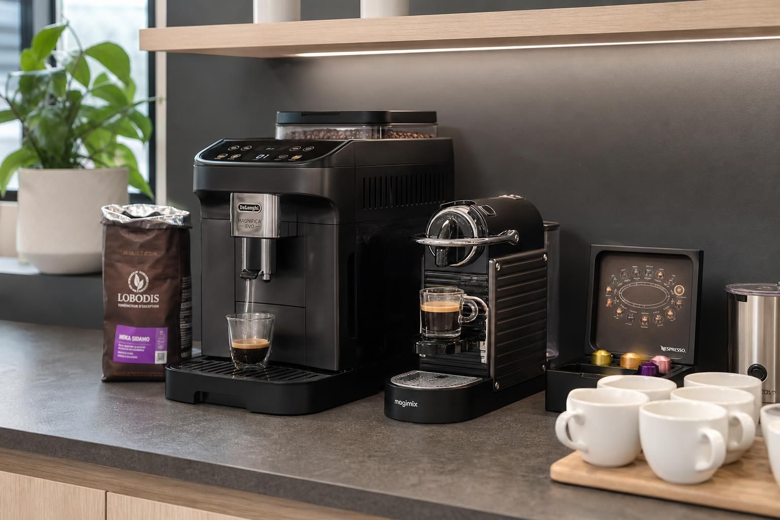 découvrez notre comparatif des solutions café pour bureaux : capsules ou café en grain, avantages, inconvénients et conseils pour choisir la meilleure option adaptée à vos besoins.
